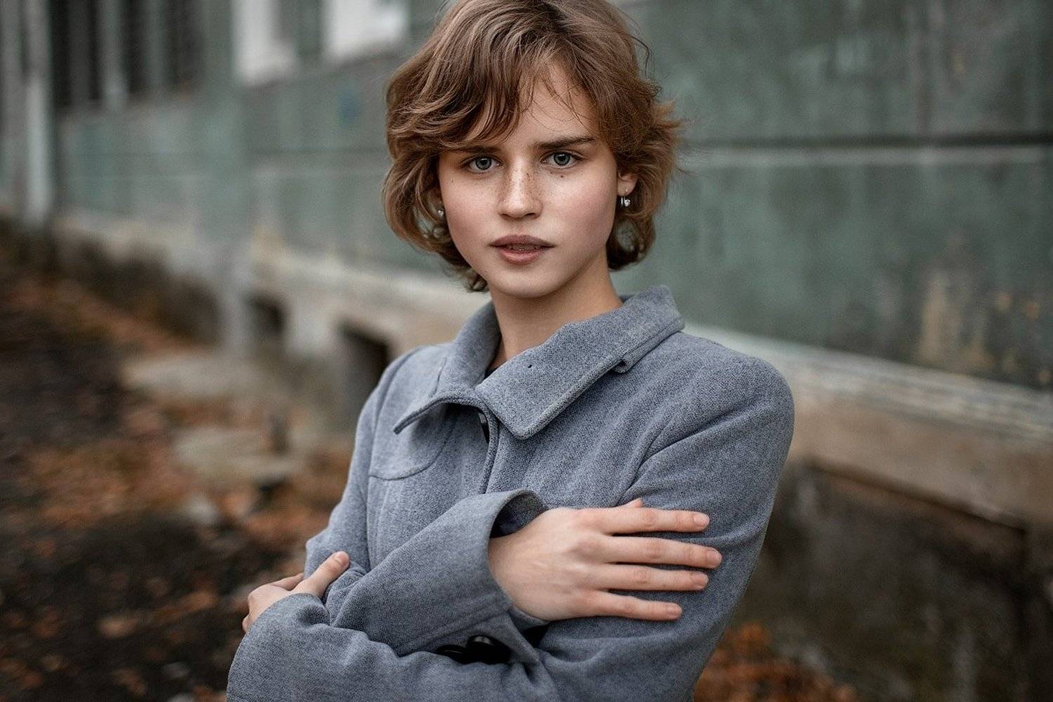 портрет девушка, Михаил Корнилов