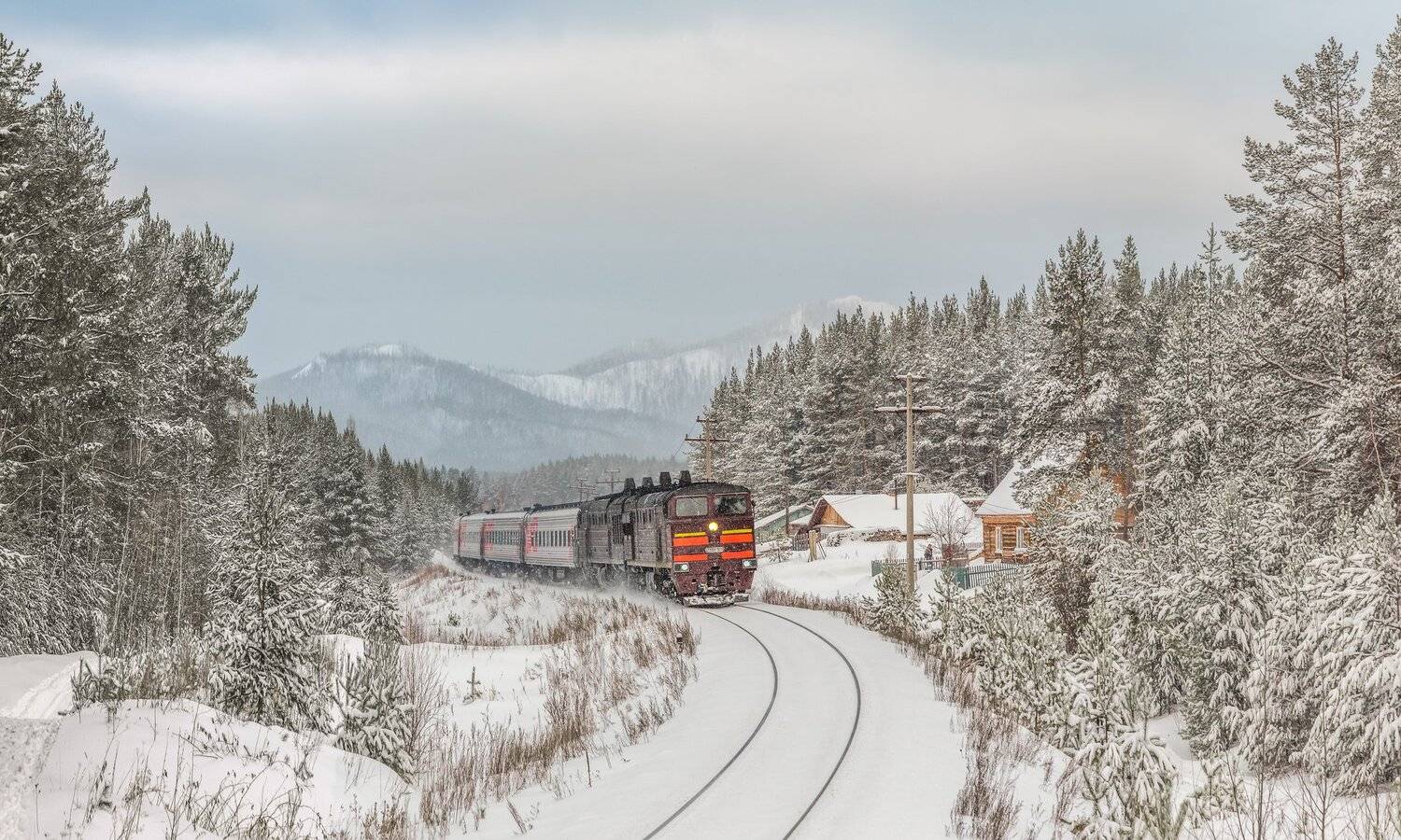 челябинскаяобласть,урал,кыштым,зима,снег,егоза,гора,железнаядорога,ржд,поезд,пейзаж, россия,russia,train,landscape,railroad,skrylov,skrylov_official,nikonrussia,nikon,зима,сказка, Сергей Крылов
