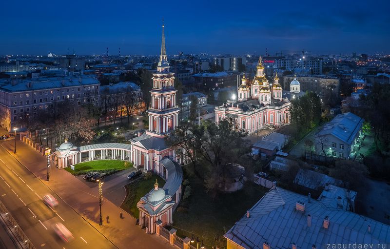 россия, петербург, санкт-петербург, город, архитектура, собор, храм, вечер, осень, подсветка, дрон, квадрокоптер, небо Крестовоздвиженский собор фото превью