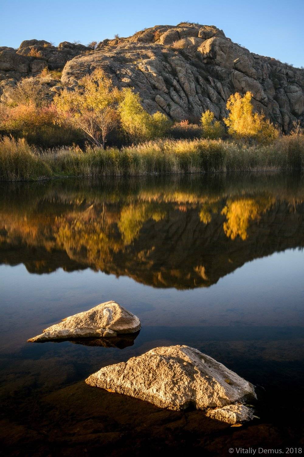 каньон, гранит, осень, отражения, длинная выдержка, камни, река, вода, закат, золотой час, Виталий Демус