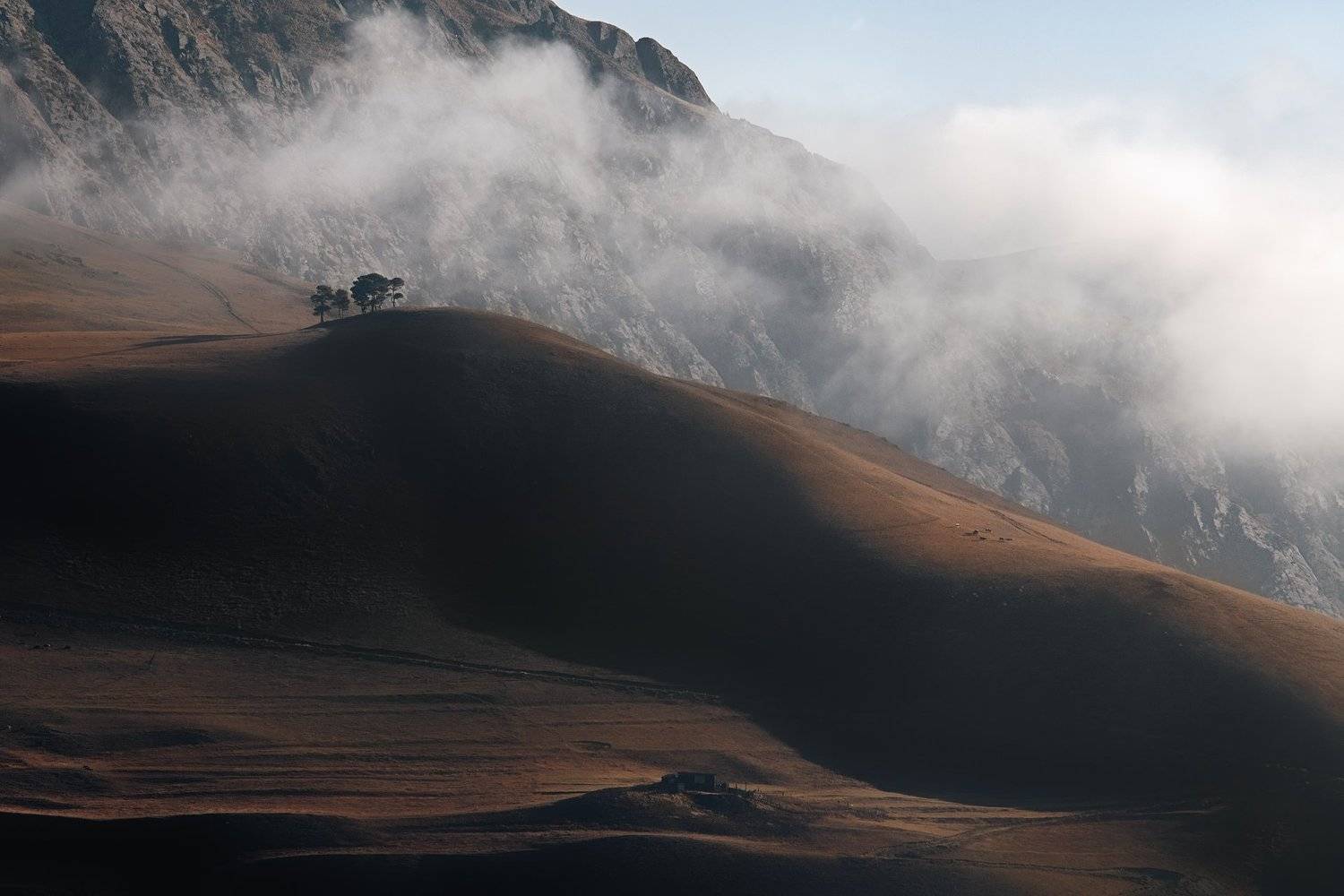 рассвет, утро, дагестан, горы, облака, дерево, холм, Малафеева Елена