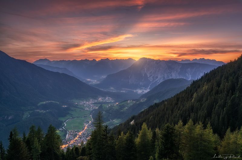 achbergalm, after sunset, alps, austria, austrian alps, envening, evening glow, fir, fir-tree, forest, gloe, imst, lake, lake pipurg, larch, larch trees, lights, meadows, mountain glow, mountain range, mountains, nature, oetz, oetztaler ache, outdoor, pin Yellow River фото превью