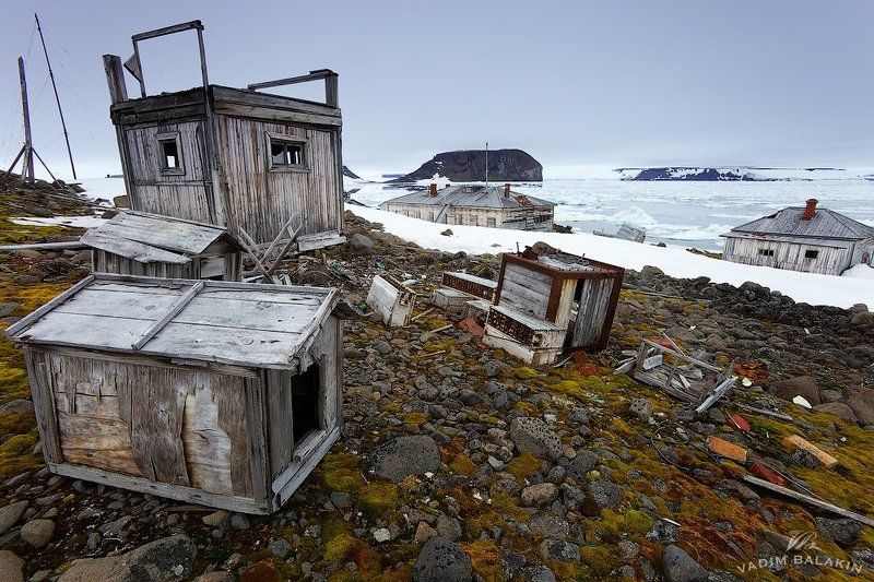 Полярная станция в бухте Тихая фото превью