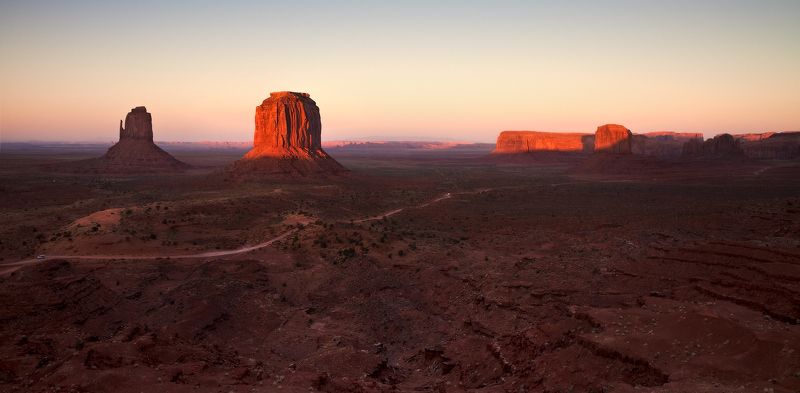 Вечер в Долине Монументов фото превью