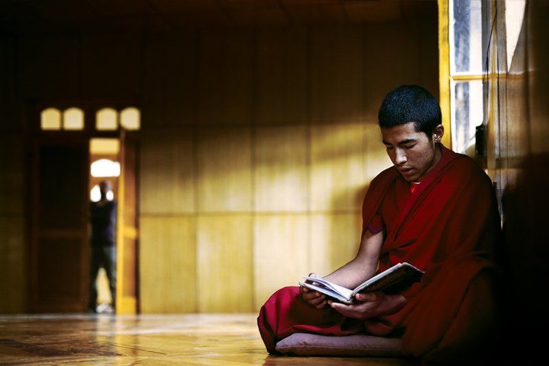 воспитанник, ученик, буддизм, чтение, молитва, кира розанов, панамик, воспитанник фото превью