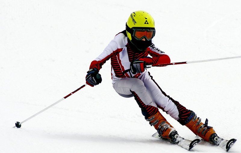 слалом, горные лыжи, снег , горы, юниоры Будущий чемпион фото превью