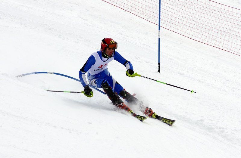 слалом, горные лыжи, снег , горы Слалом фото превью