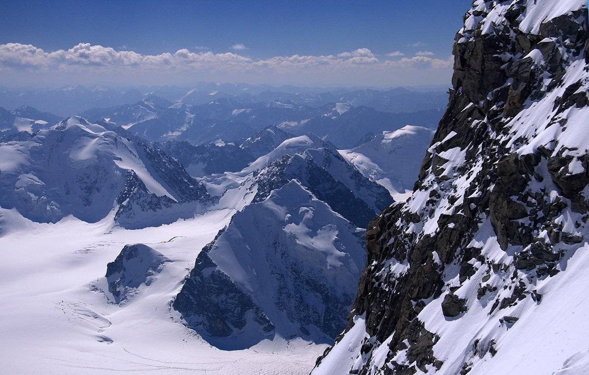 найрамдал, кийтын, Артем Головин