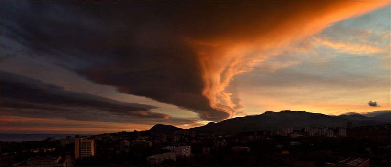 Осенний закат в Крыму фото превью