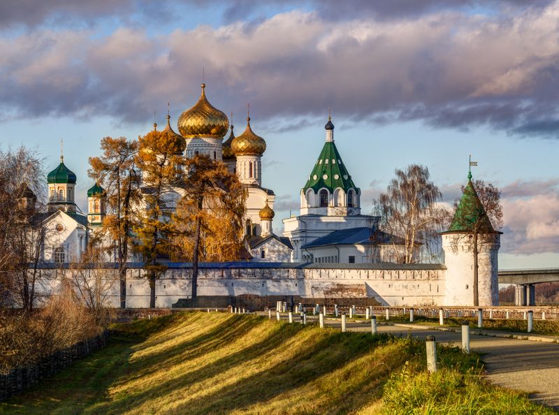 ипатьевский монастырь, ipatiev monastery, кострома, kostroma, ипатьевская слобода Кострома. Ипатьевский монастырь. фото превью