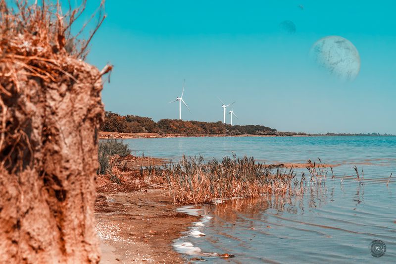 ветряк, море, планета, планеты, берег, скалы, лес, волны Перегон воздушных масс... фото превью