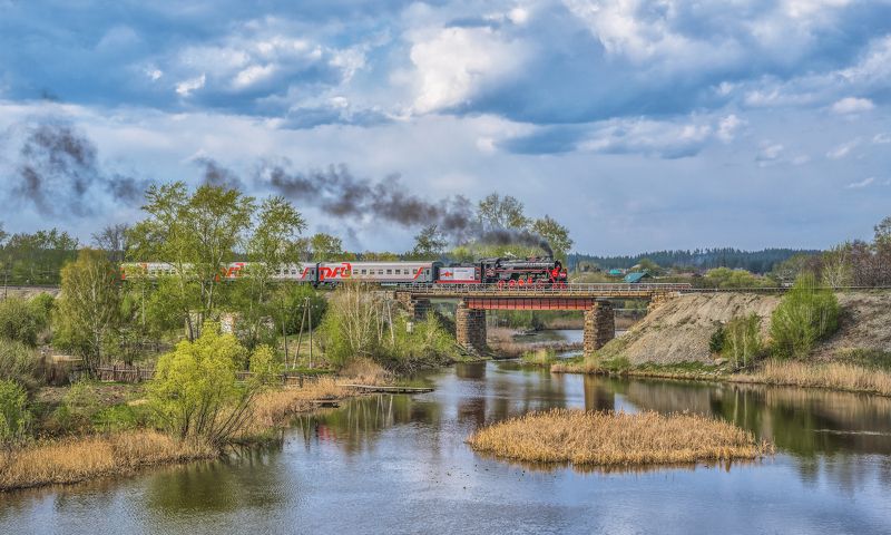 skrylov,skrylov_official,россия, челябинская область, кыштым, паровоз, ретро, мост, дым, пассажирский, поезд победы, река, пруд *** фото превью