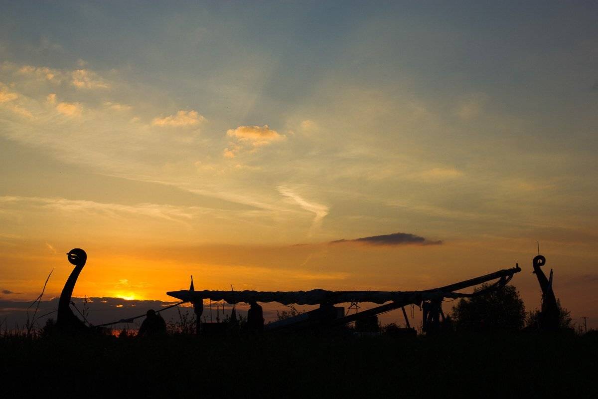 ладья, закат, небо, судно, драккар, плаванье, путешествие, Сергей Козинцев