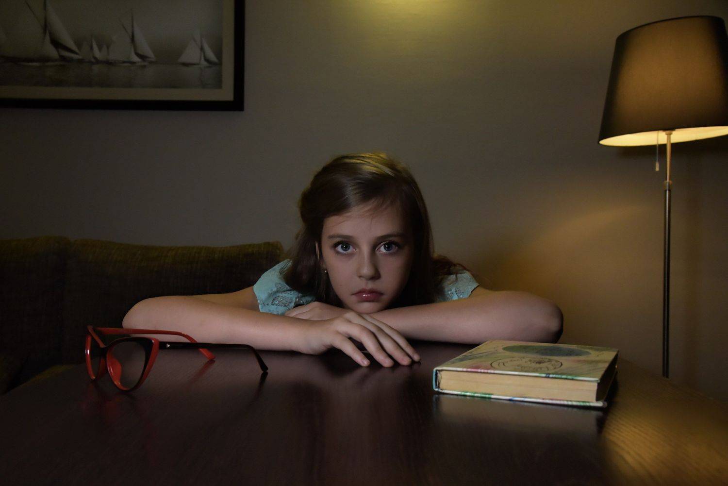 портрет, девочка, книга, Ogneva Olli