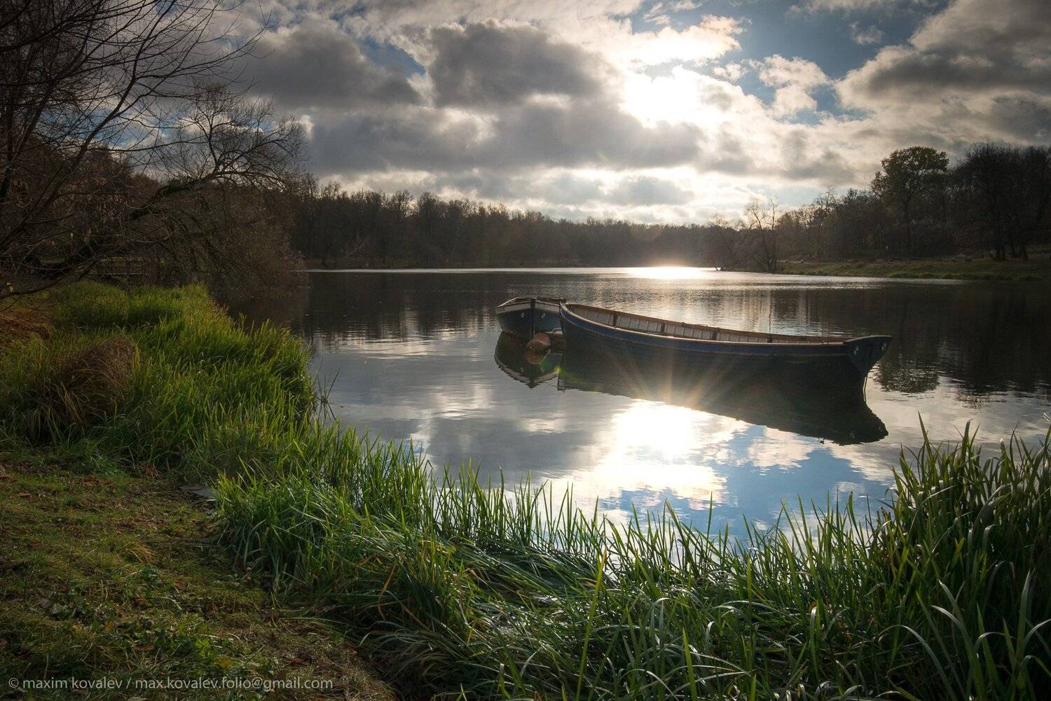 autumn, boat, craft, nature, park, pond, ship, water, вода, лодка, осень, парк, природа, пруд, судно, Максим Ковалёв