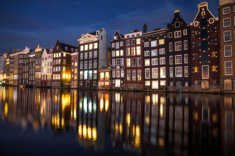 amsterdam netherland night architecture toyhouse egorbugrimov голандия амстердам ночь отражение европа архитектура огни Toyreflex. фото превью