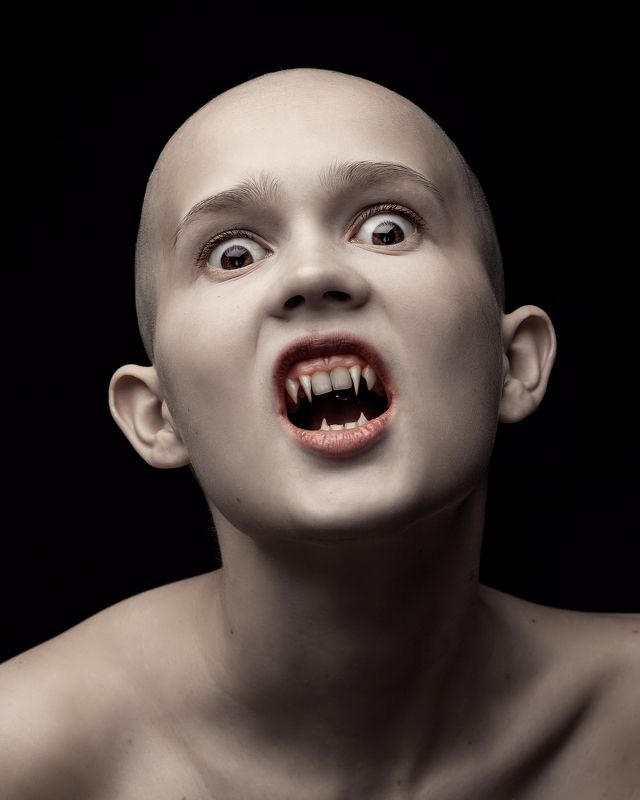 вампир. несовершеннолетний, всего 67 лет...)  фото превью