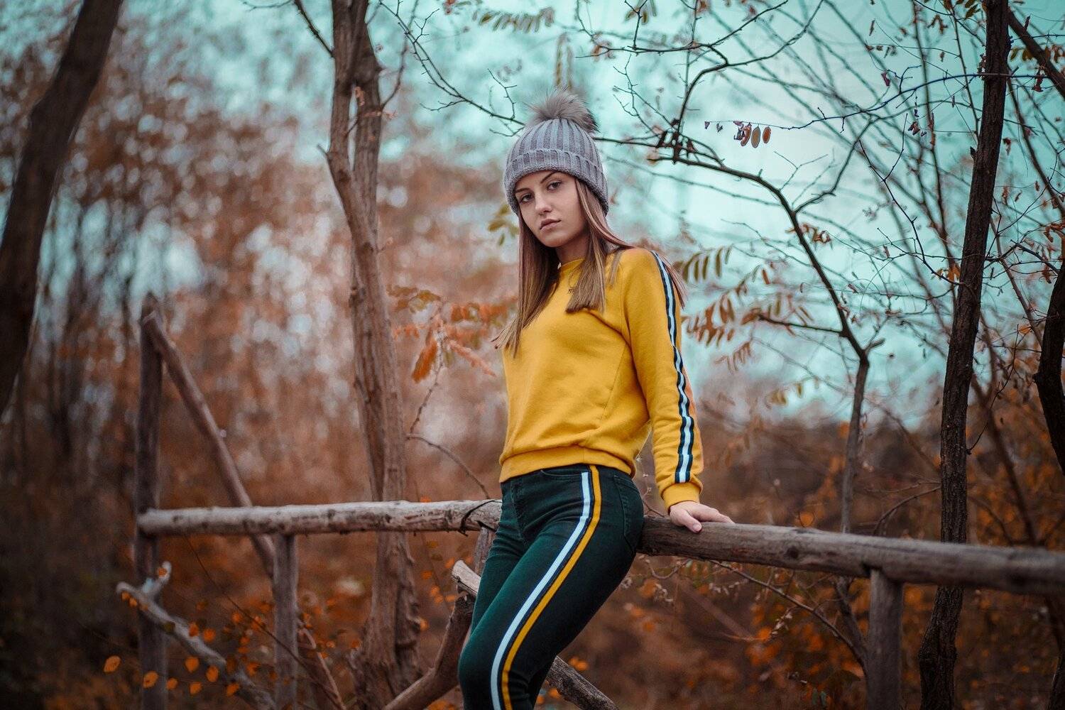 girl, woman, outside, garden, fall, , dusk, beauty, Петър Петров