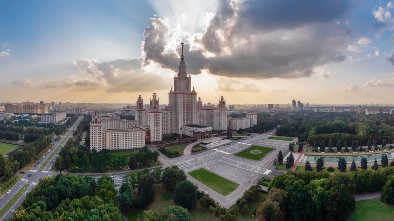 МГУ фото превью