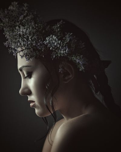 Женский Портрет