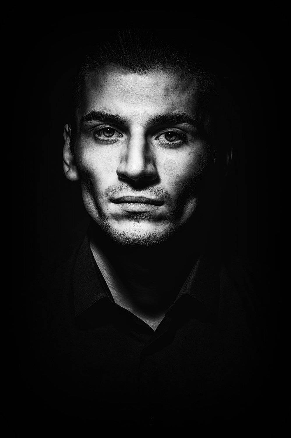 актер, мужчина, парень, скулы, лицо, чб, Дарья Комарова