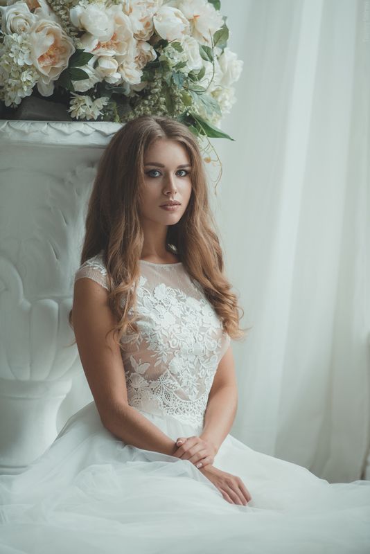 девушка, портрет, милая, cute, girl, portrait, окно, window, bride, невеста Lanaphoto preview