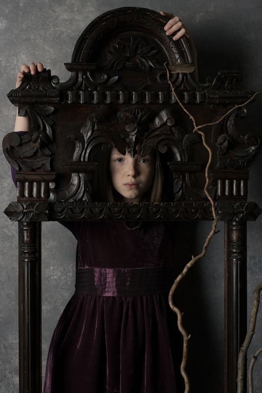 portrait, girl, child, dark, photo, grange, vintage, leaves, autumn Марина фото превью