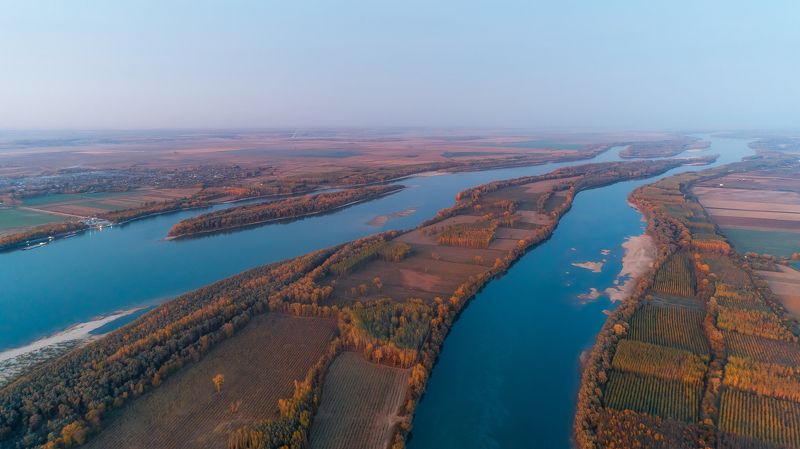 Danube,autumn,bulgaria,romania,coastline Danube autumn фото превью