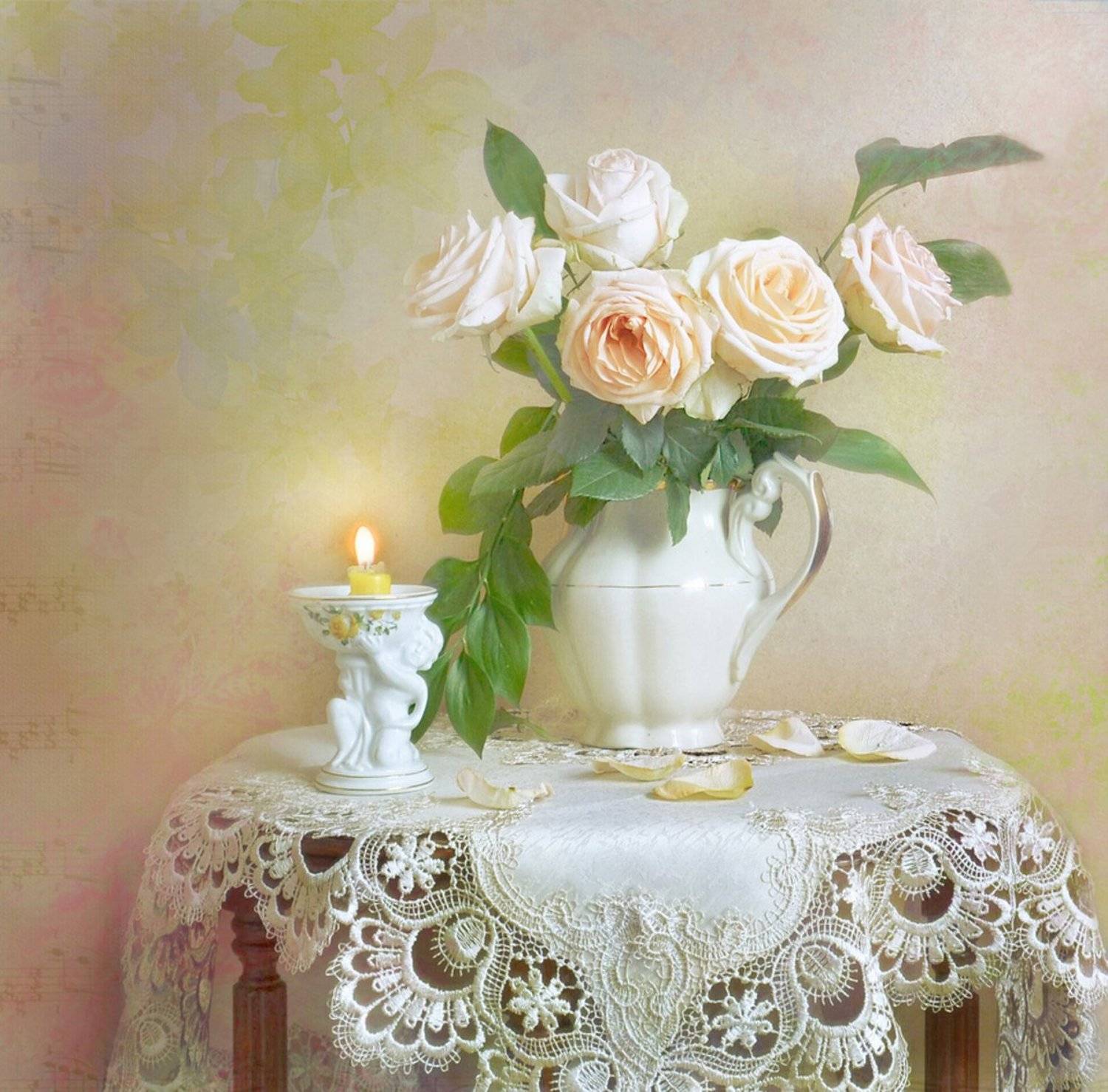 still life,натюрморт,фото натюрморт,осень, ноябрь, розы, цветы, фарфор, подсвечник, свеча, Колова Валентина