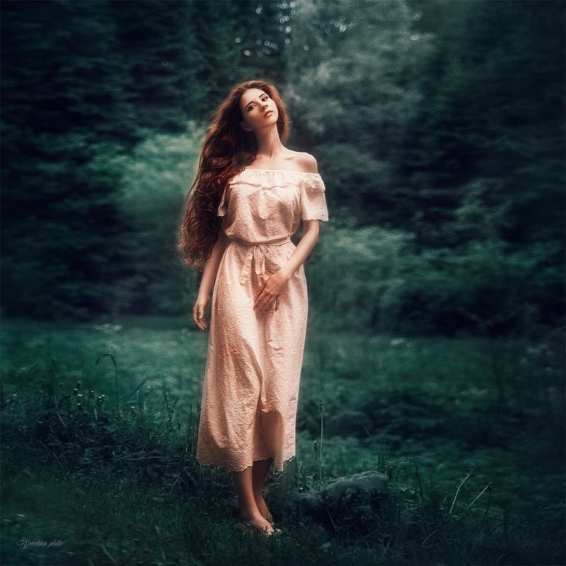 девушка, портрет, зеленый, персиковый, мадонна, girl, portreit, green, peach, madonna  фото превью