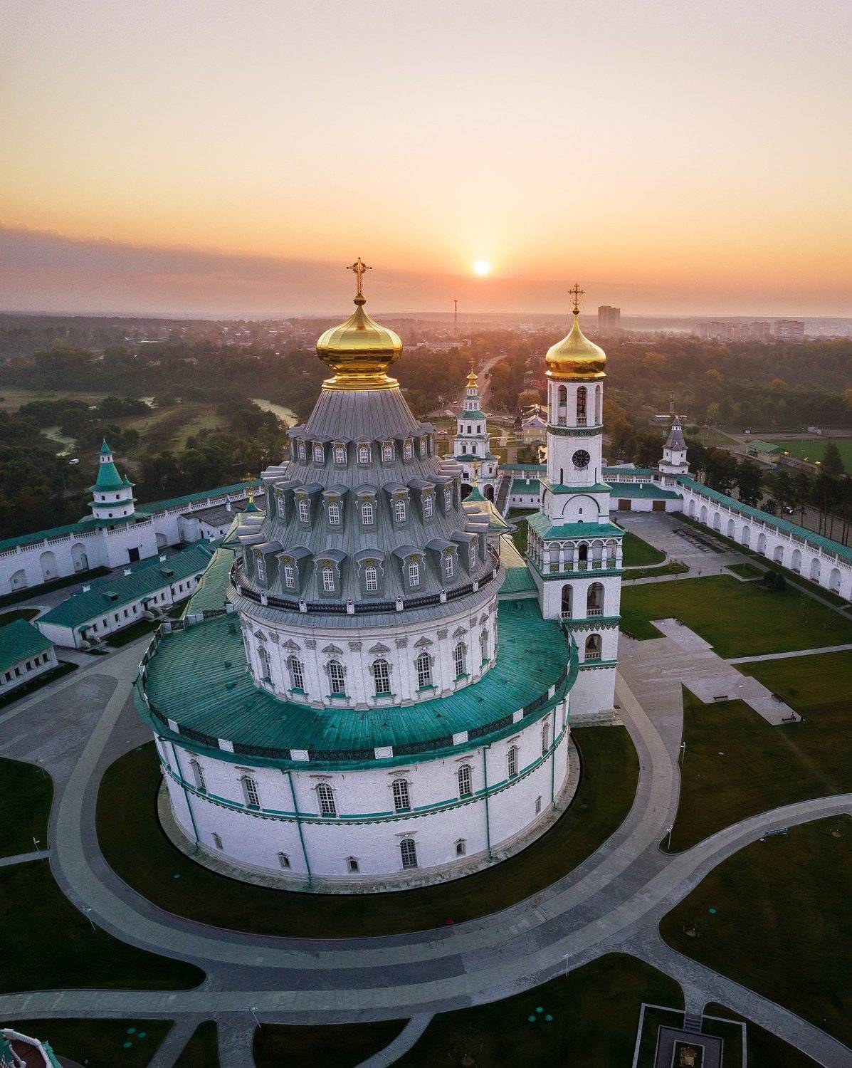 , Андрей Родионов