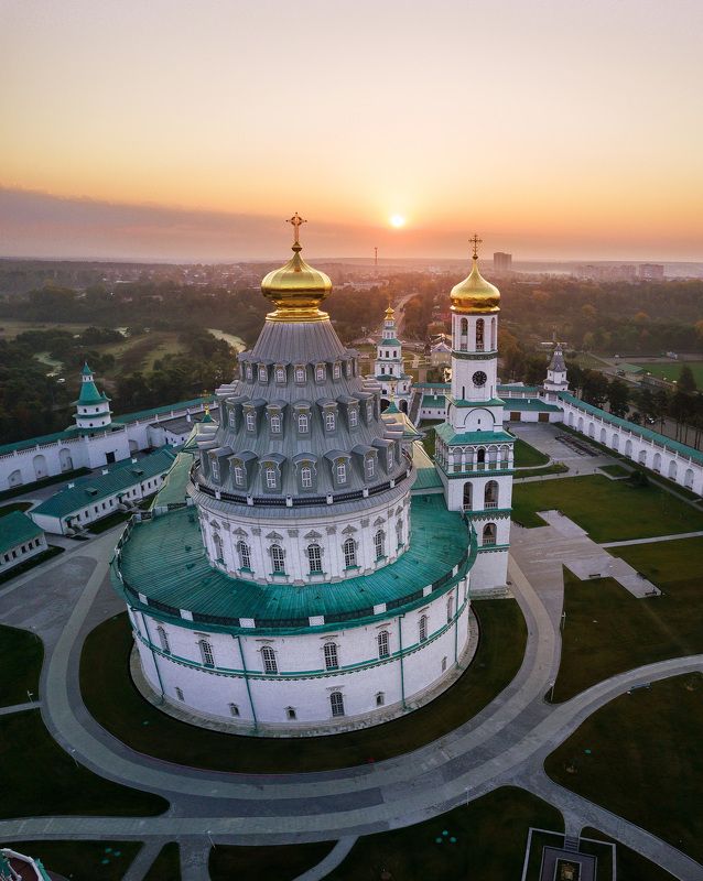 Новоиерусалимский монастырь фото превью