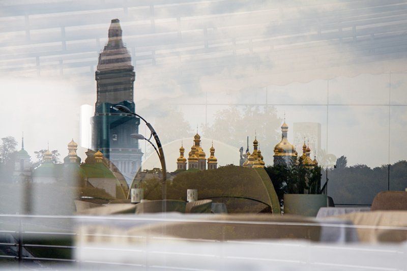 киев, отражение, лавра  фото превью