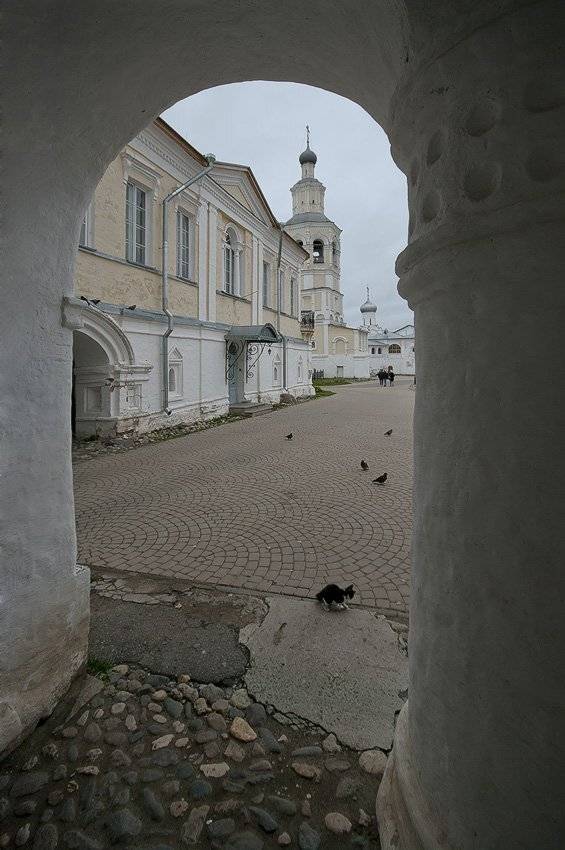 монастырь, прилуки, вологда, арка, Екатерина (PhotoJourneys.ru) Васягина