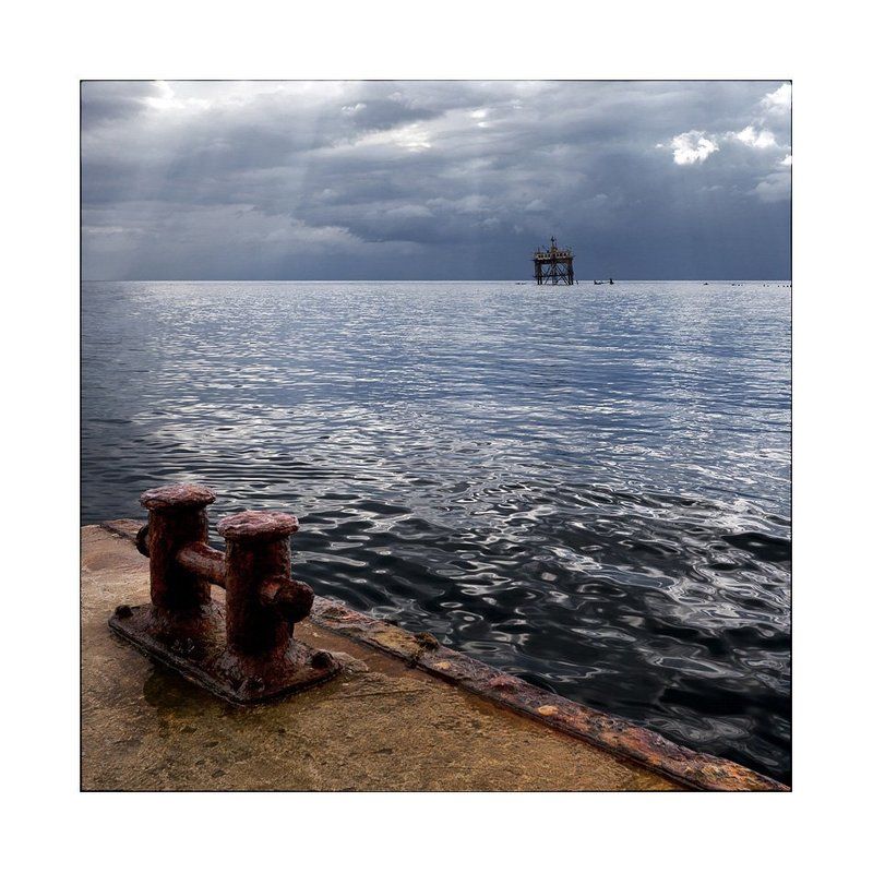 крым, голубой залив На пристани... фото превью