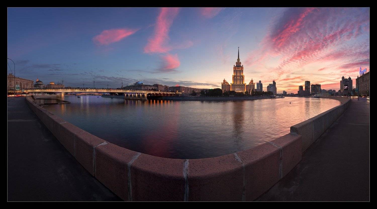 украина, рэдиссон ройал, новоарбатский мост, вечерняя москва, уляшев, Андрей Уляшев (Mercand)