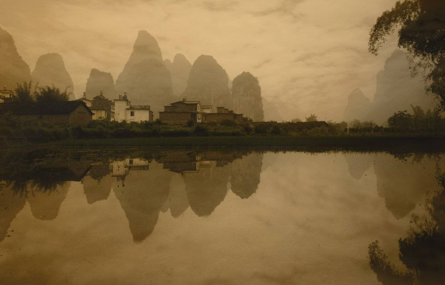 китай, поднебесная, отражение, облака, Татьяна Гориловская