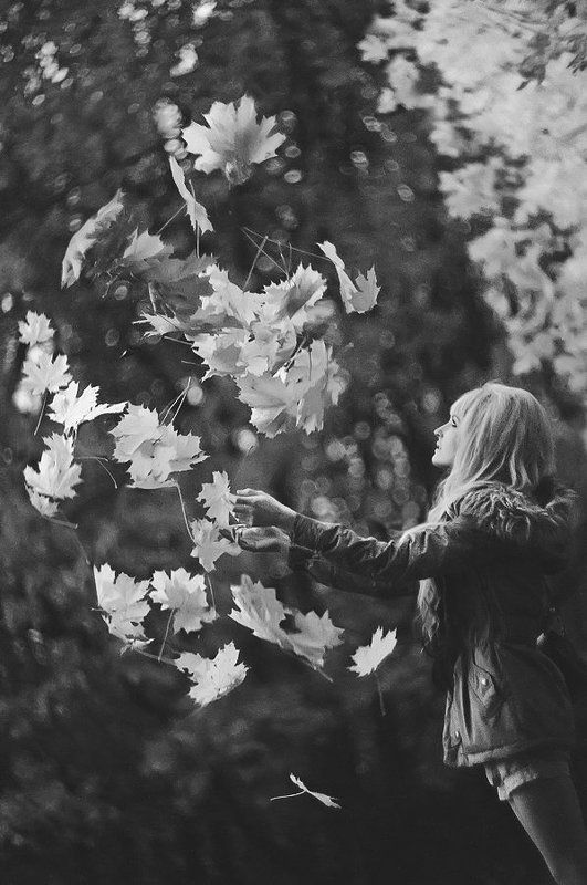 The Color In Her Eyes фото превью