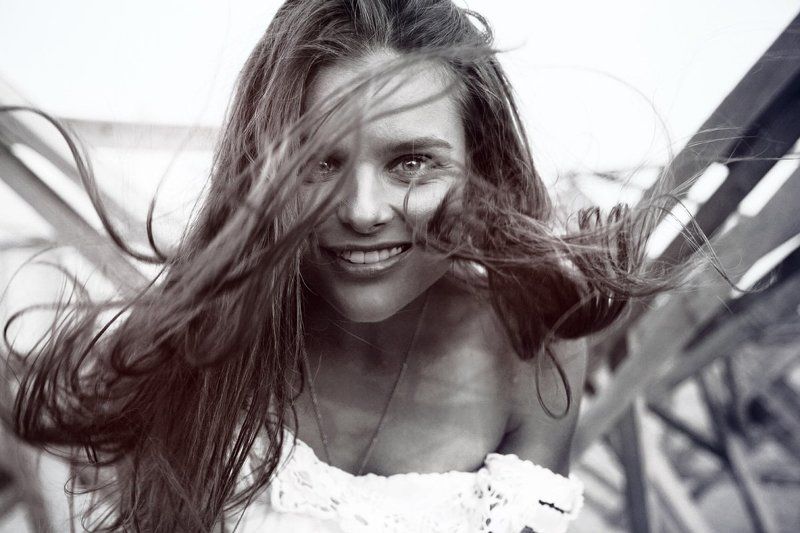 Happy фото превью