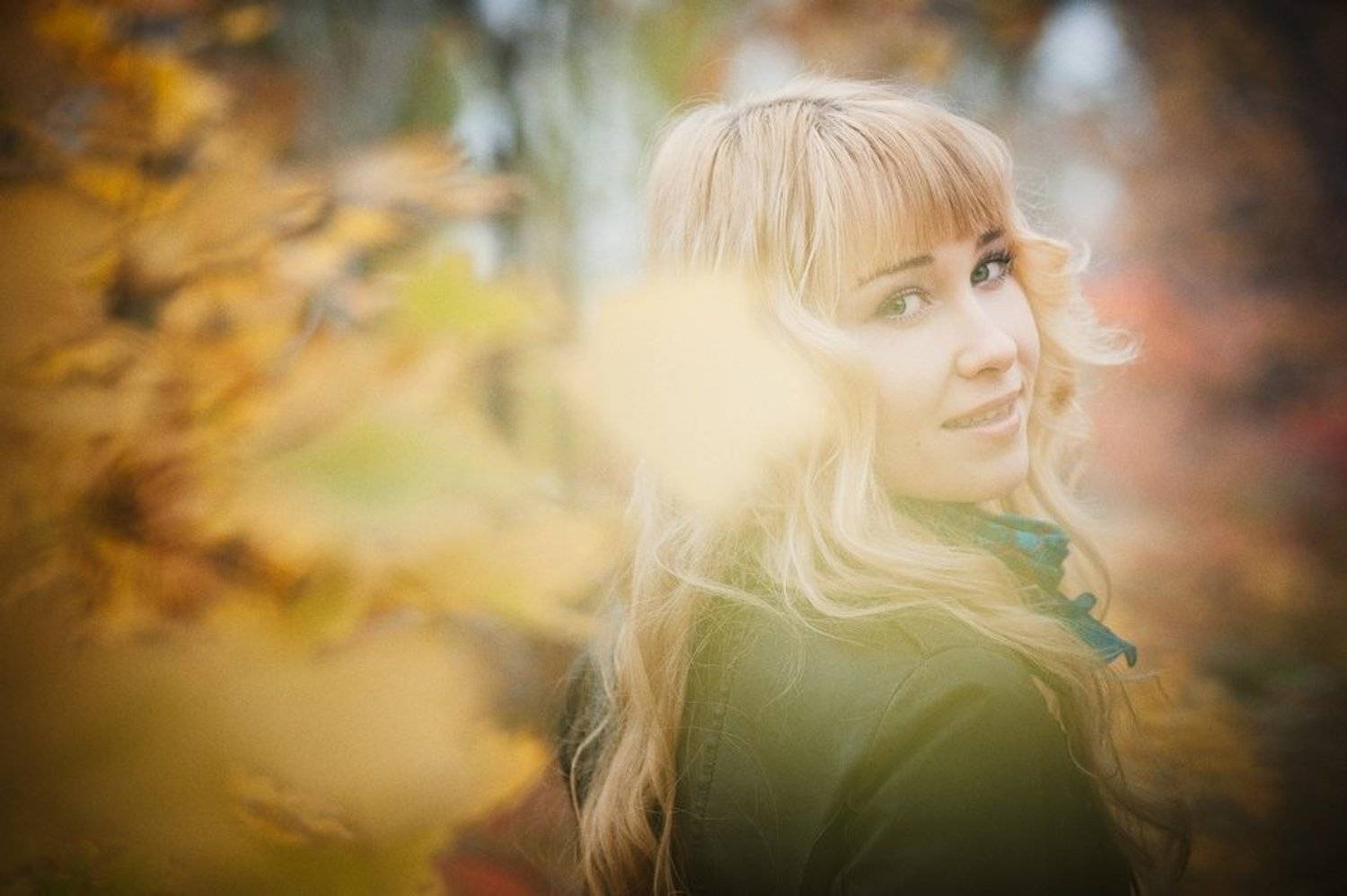 девушка, портрет, осень, краски, лес, Ростислав Росицкий