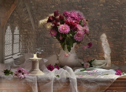 ...есть у осенних дней примета ...