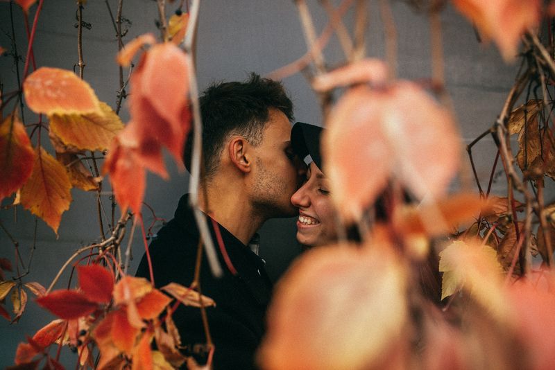 Любить осенью фото превью