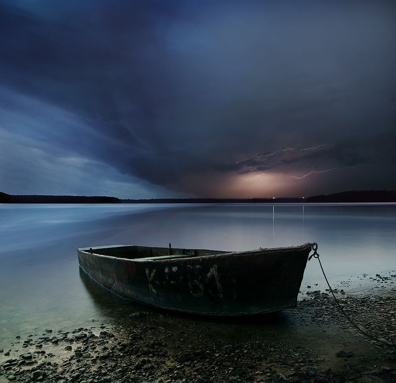 Lithuania, long exposure, boat, water, lightning, clouds, storm, sky, evening, lights, horizont * фото превью