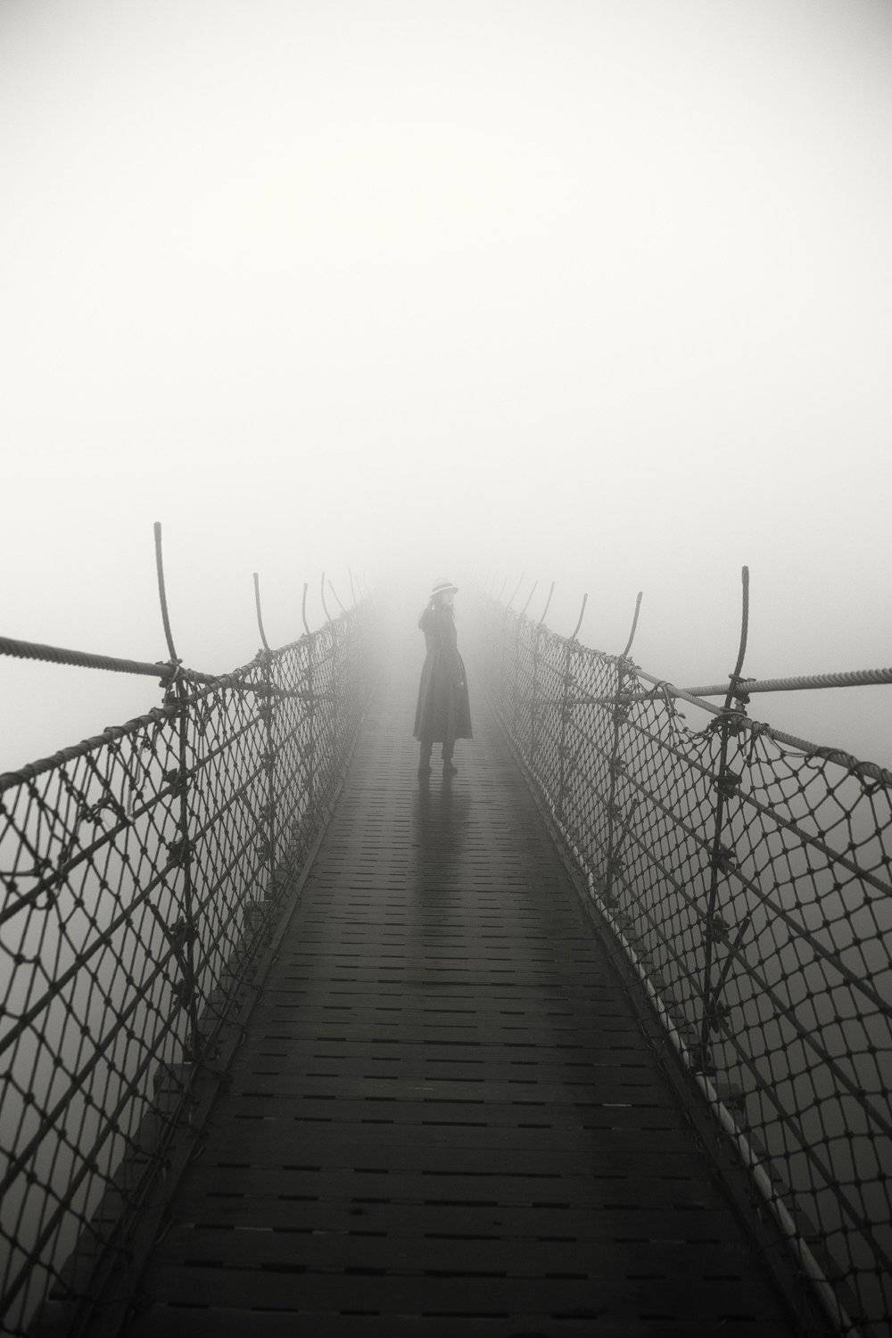 black and white, yajun.hu