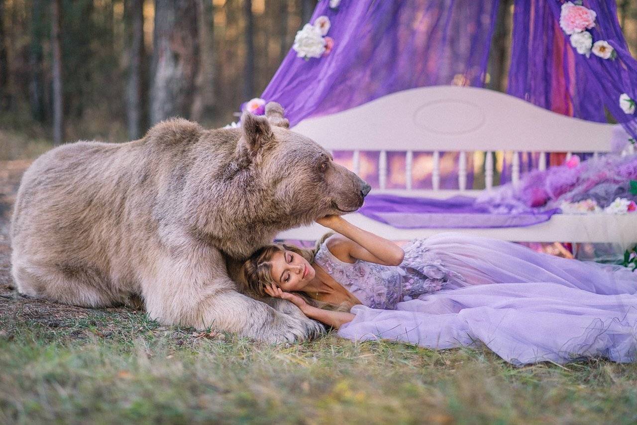 , Александра Савенкова