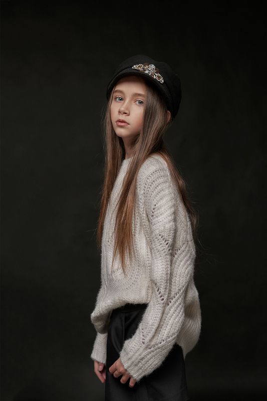 kids, children,teen,model,female,male,boy,girl,portrait,studio,profoto,eyes,emotions,poses,pose,beautiful,hair,black,backdrop Kids and Teens models фото превью