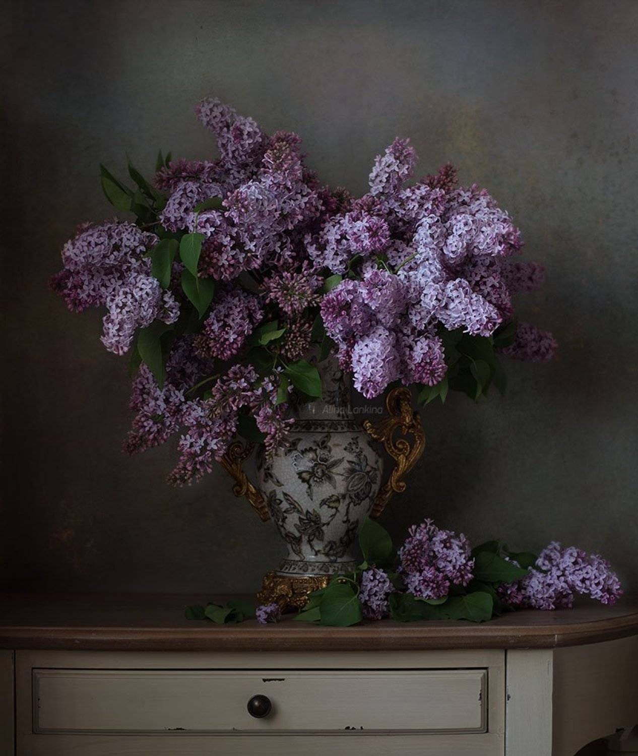 натюрморт, цветы, букет, сирень, весна, ваза, свет, Алина Ланкина