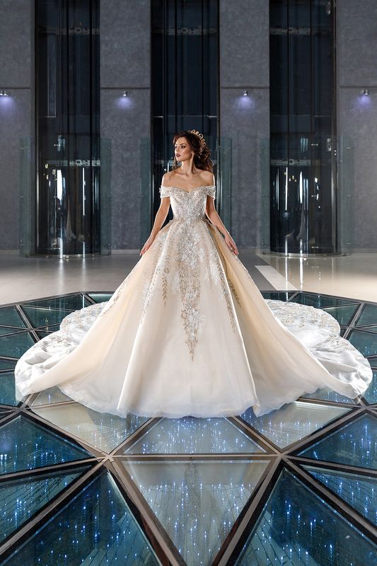 невеста, портрет, платье, свадьба, девушка, модель, girl, model, wedding dress, beauty, hair, luxuryб роскошь Valery фото превью