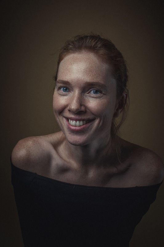 портрет, студийныйпортрет, фотосессия, улыбка, девушка, portrait, beutiful, girl Даша фото превью