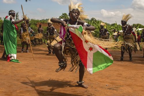 Танец ВОИНОВ Бурунди перед сражением